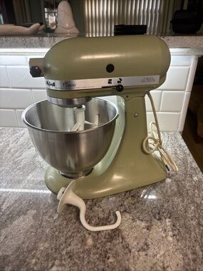 Vintage 60's Kitchenaid K45 Tilt Head Mixer, Avacado Green - Works Great !